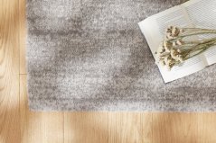 Kusový koberec Agnella Calisia M Madison Popolavý (s lemom)