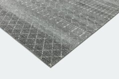 Kusový koberec Nova NV34 Nomadic Dark Sivý