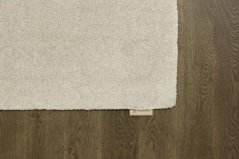 Kusový koberec Agnella Calisia M Smooth Béžový (s lemom)