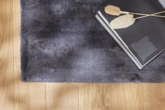 Kusový koberec Queens Dark Denim