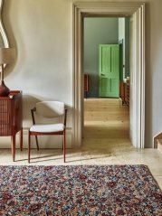 Kusový koberec Agnella Agnus Floralia Smaragdový (s lemom)