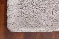 Kusový koberec Plush Shaggy Strieborný