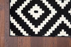 Kusový koberec Maroko L885A Čierny