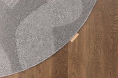 Kusový koberec Agnella Morphic Botanica Sivý (kruhový)