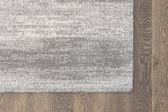 Kusový koberec Agnella Calisia M Awiti Popolavý (s lemom)